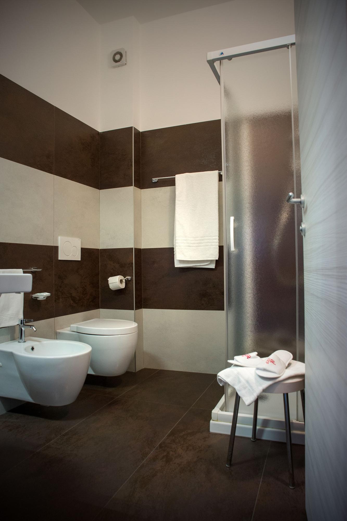 Hotel Uno 3*