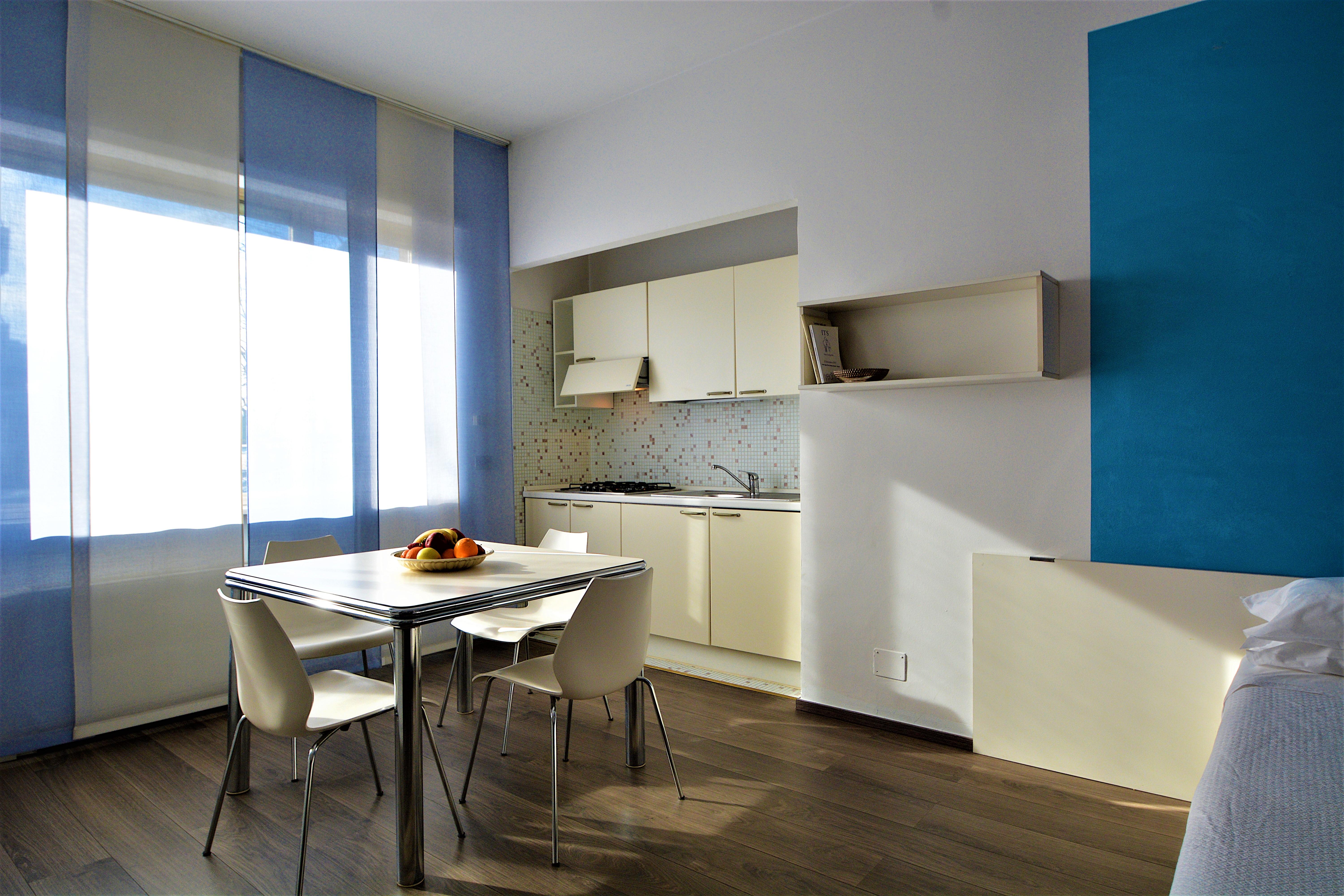 Uno Hotel 3*