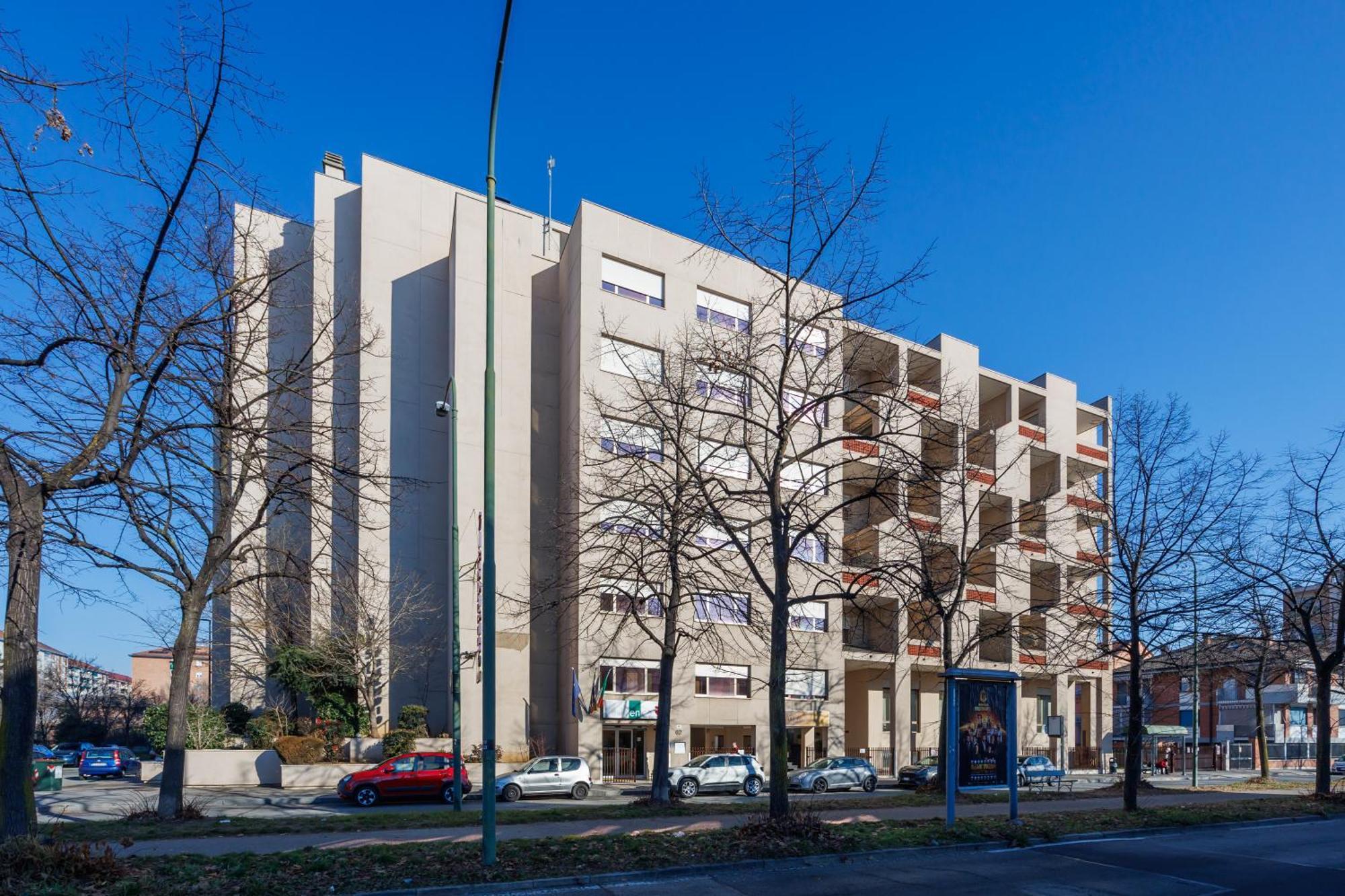 Uno 3* Turin